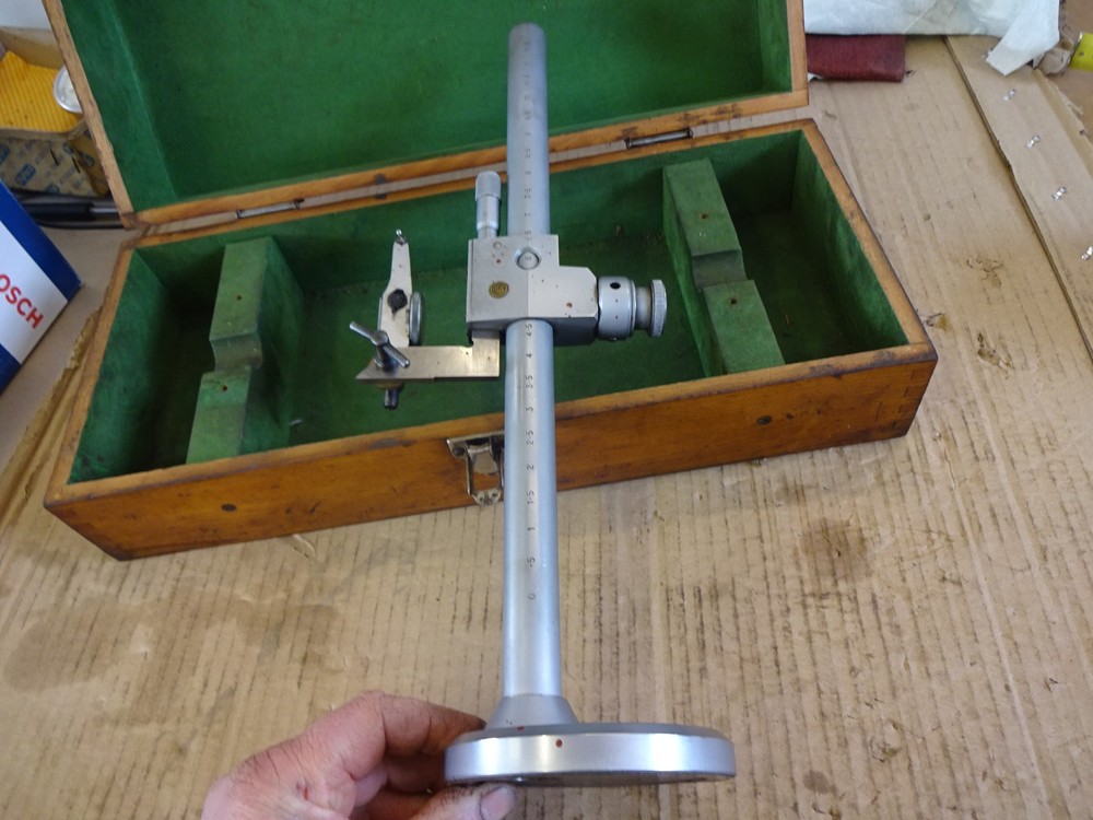 Height gauge Microball 12"