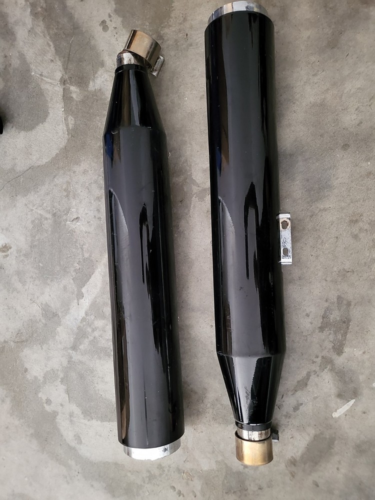 Harley Davidson Motorcycle Exhaust Pipes