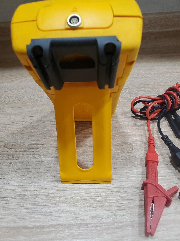 Fluke 726 Precision Multifunction Process Calibrator
