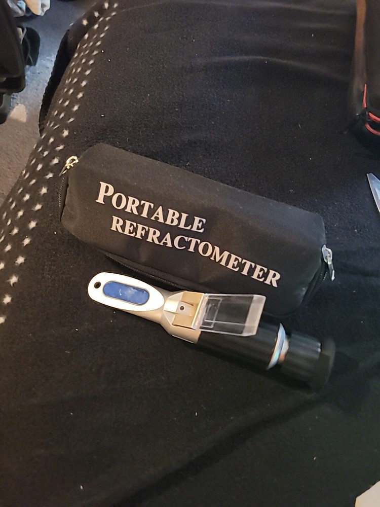 Laxco Portable Refractometer