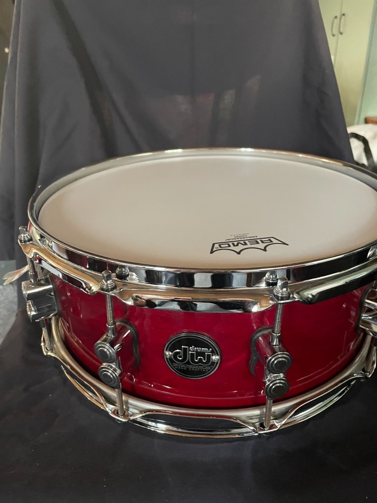 DW Performance drumset. Free shipping