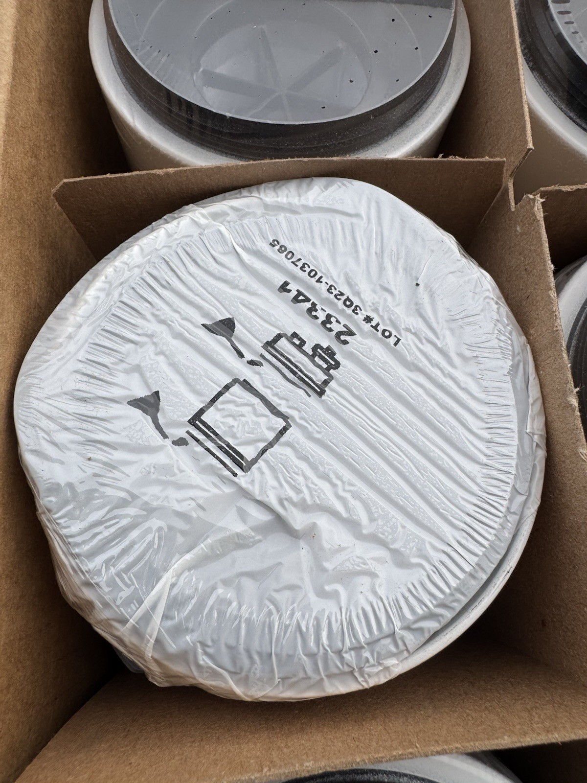 International 4080114C2 Primary Service Filter OEM New from Factory Case