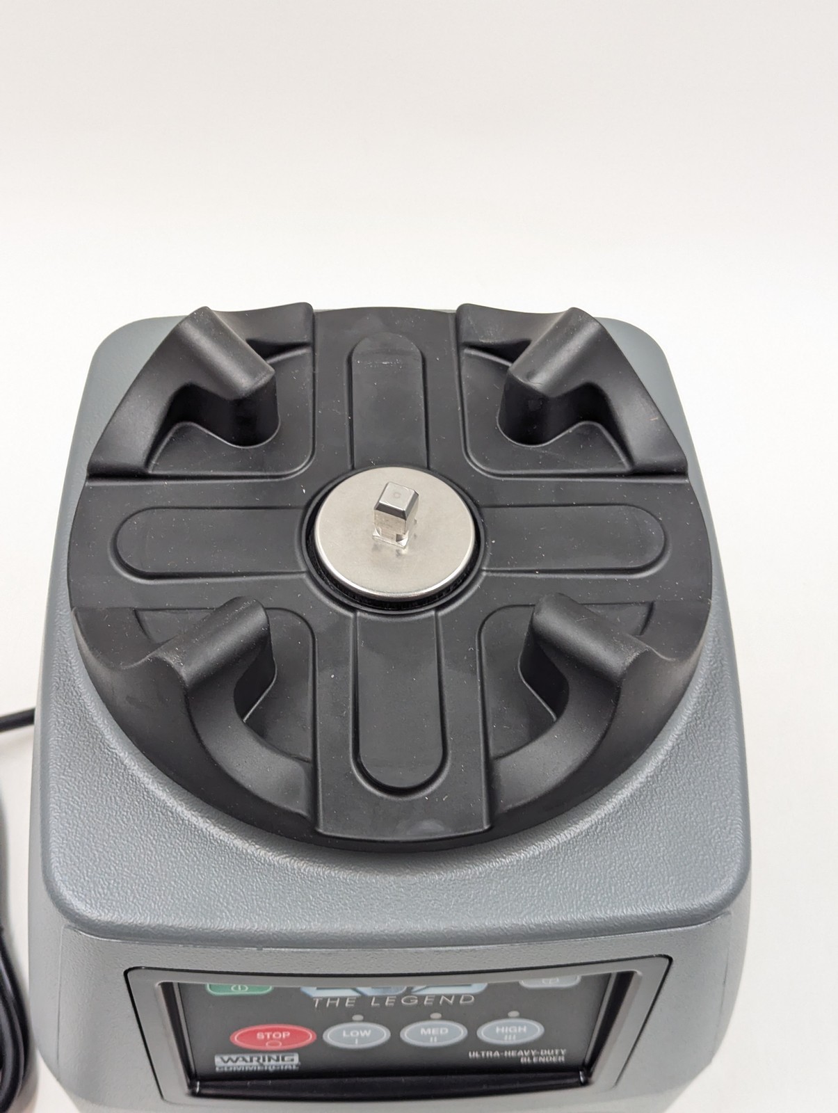 Waring CB15 Heavy Duty One Gallon 3.75HP 3-Speed Commercial Blender