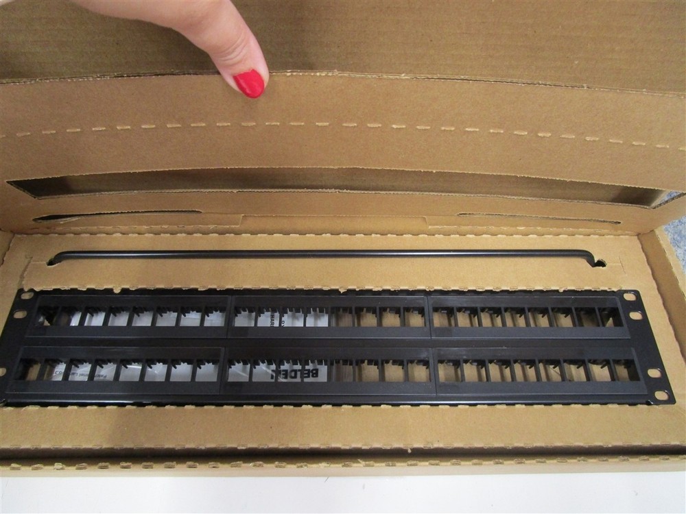 BELDEN AX101458 Flex Patch Panel 48-Port BLACK Empty NEW