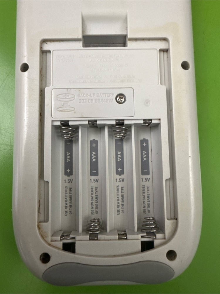 TEXAS INSTRUMENTS TI-84 PLUS SILVER EDITION GRAPHING CALCULATOR