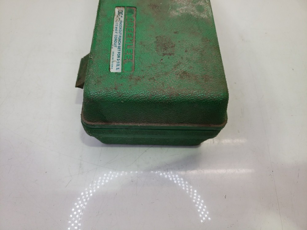 GREENLEE 7304 Knockout Punch Set (Missing ONE)