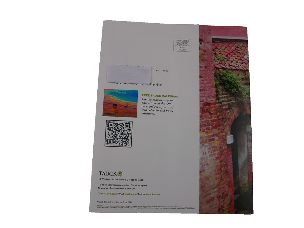 Tauck Brochure 2025 NEW