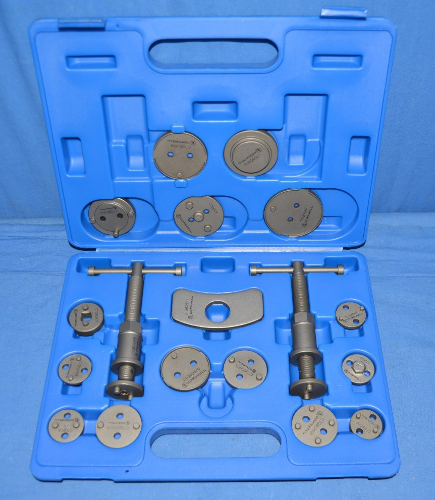 Cornwell Tools 18 Piece Universal Disc Brake Caliper Set Snap Latch Case CTGBC18