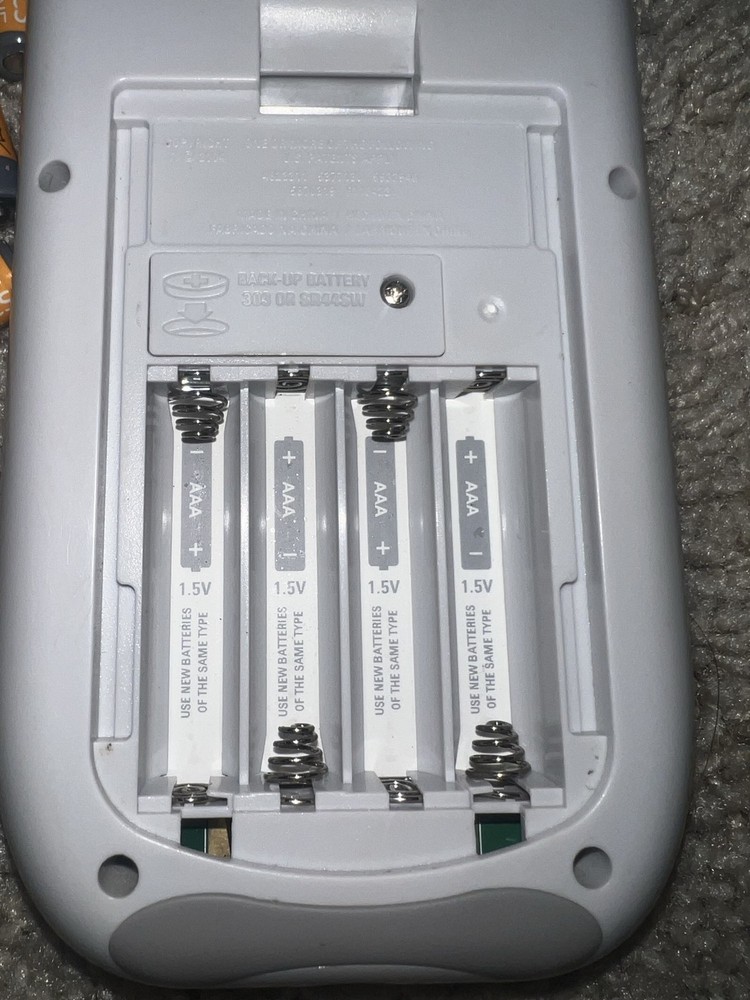 Texas Instruments TI-84 Plus Silver Edition Graphing Calculator Gray Dead Pixels