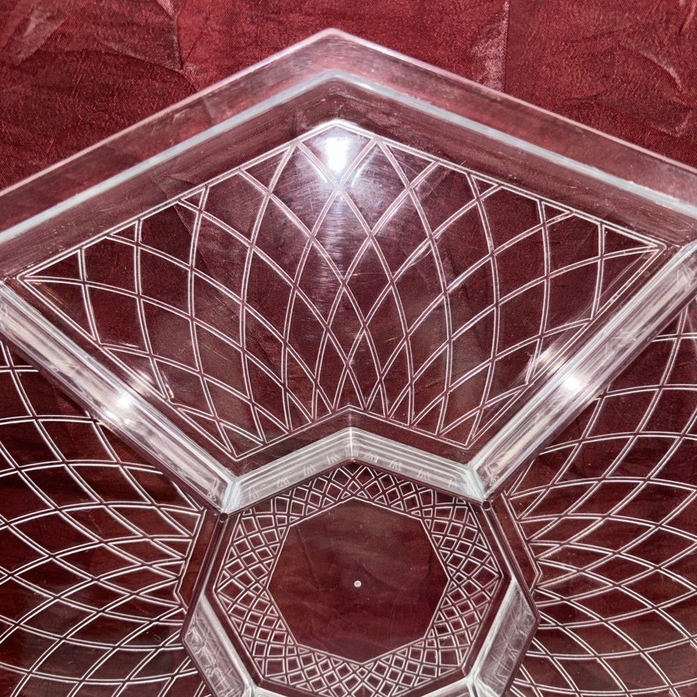 Vintage Octagon Plastic Snack And Nut Container With Divided Insert Black & Red