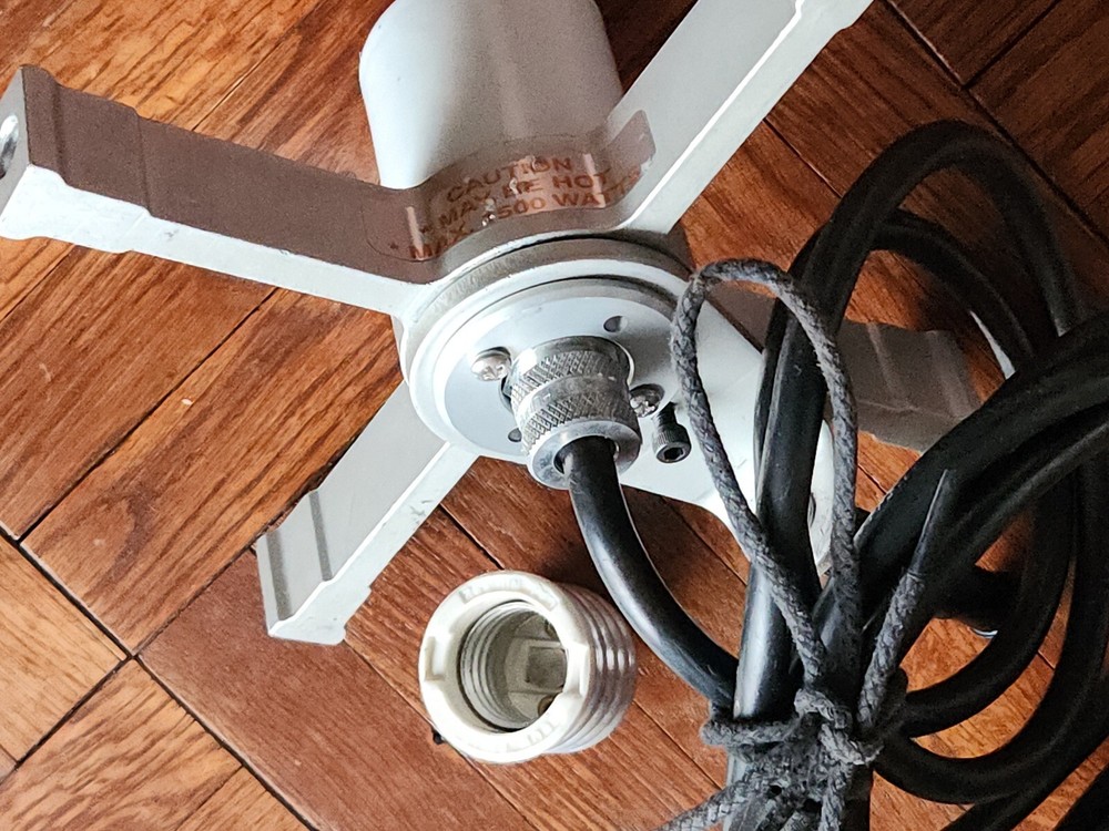 Chimera 9830 Lantern Speedring/Mogul Base Socket, 3860 Single Axis Stand Adapter