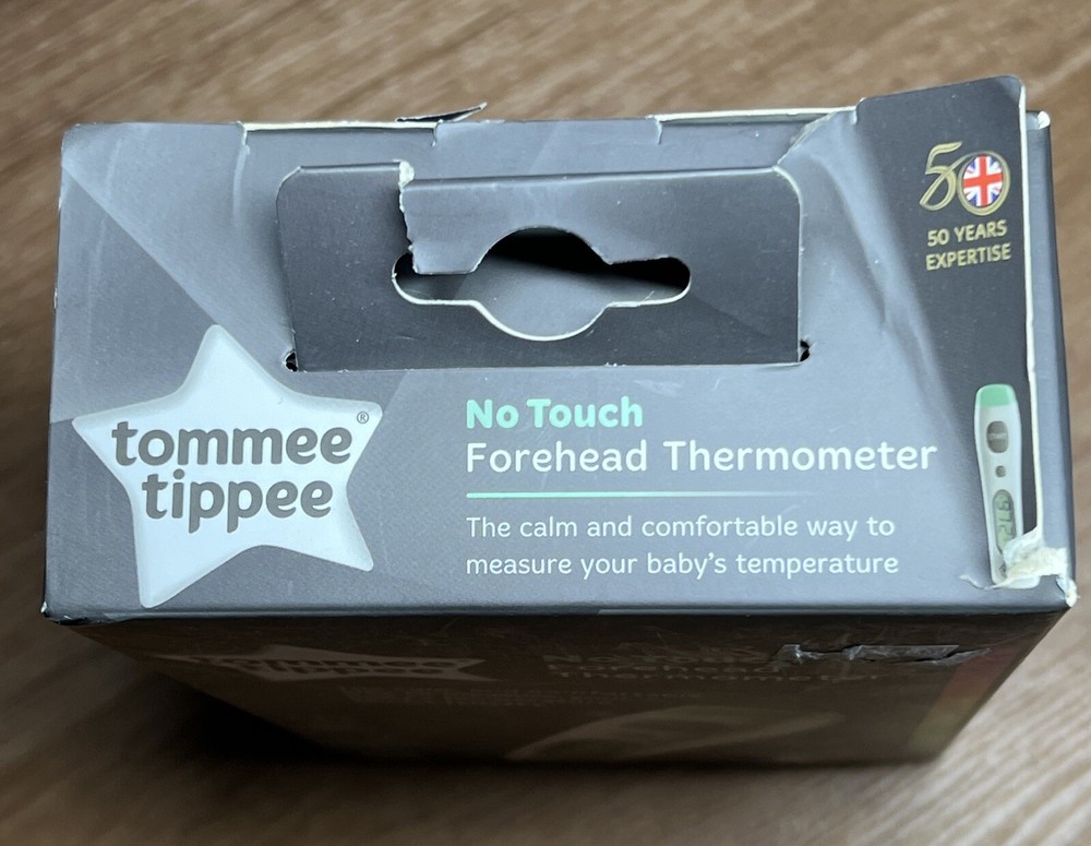 Tommee Tippee Digi Quick Read Non-Intrustive No Touch Forehead Thermometer Set