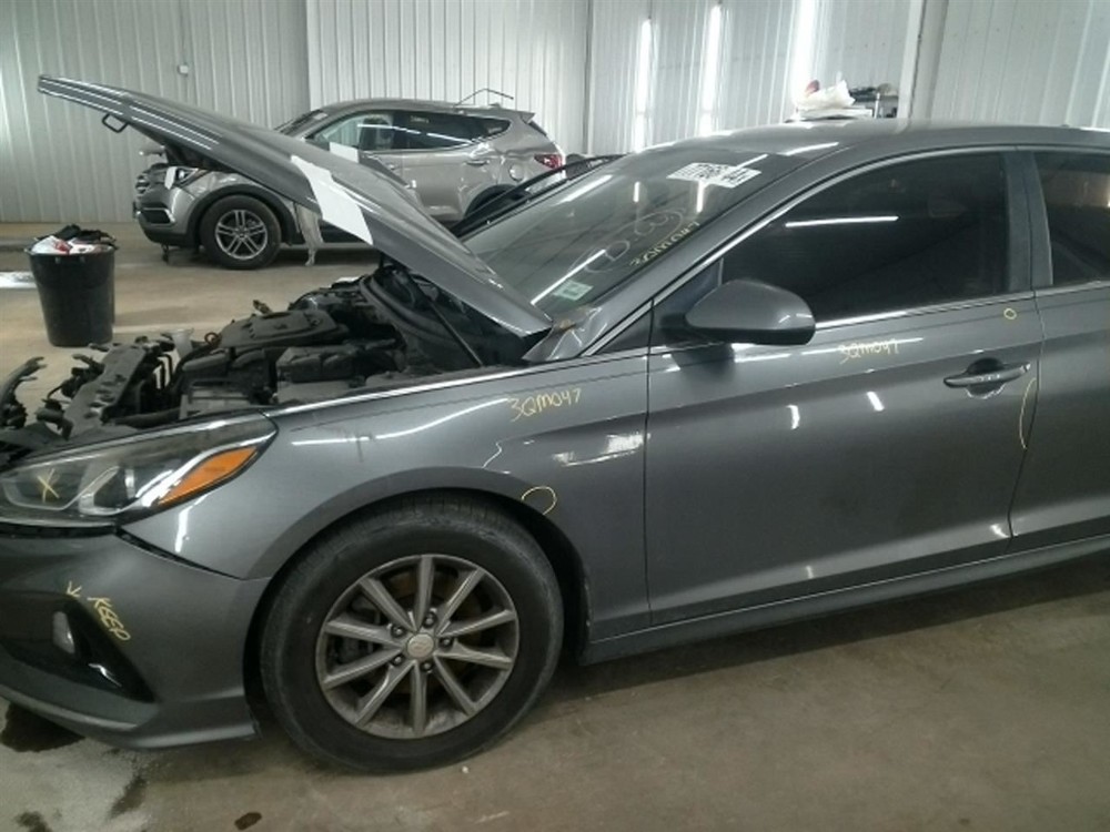 SONATA 2018 Glove Box 104771302
