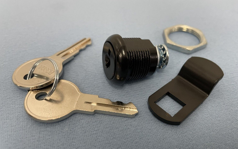 Middle Atlantic Rack & UTB KYLK Universal Replacement Front Door Key & Lock Set