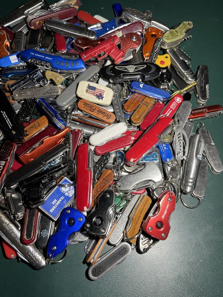 TSA Confiscated Pocket Knives/ Multitools Lot (see description)