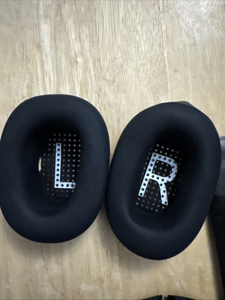 Wicked Cushions AirPods Max Covers Set