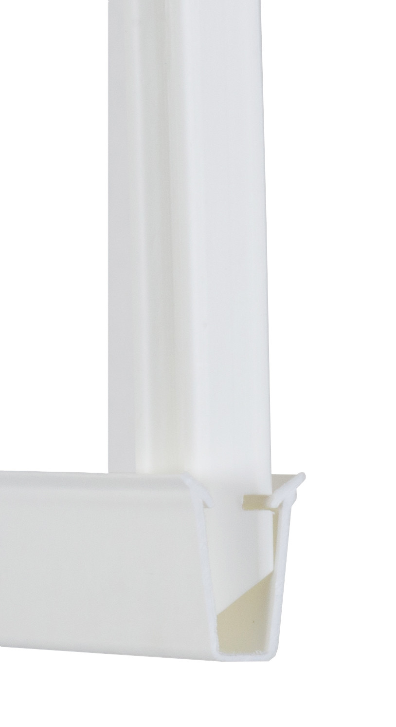 4 ft High White Wave Slat™ Single Wall Privacy Chain Link Fence Slats