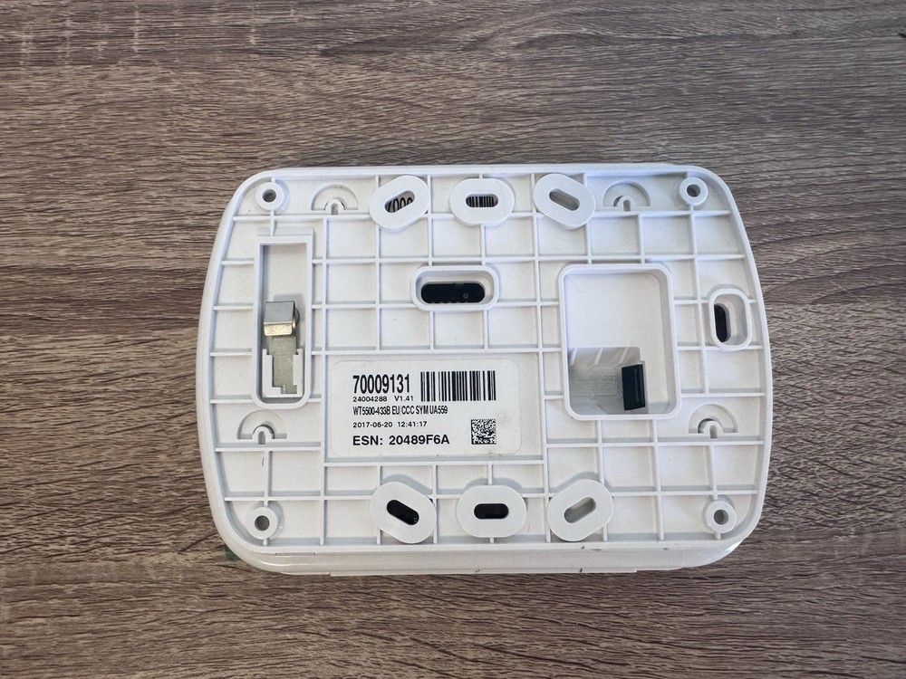 DSC WT 5500E1 Wireless Code Pad