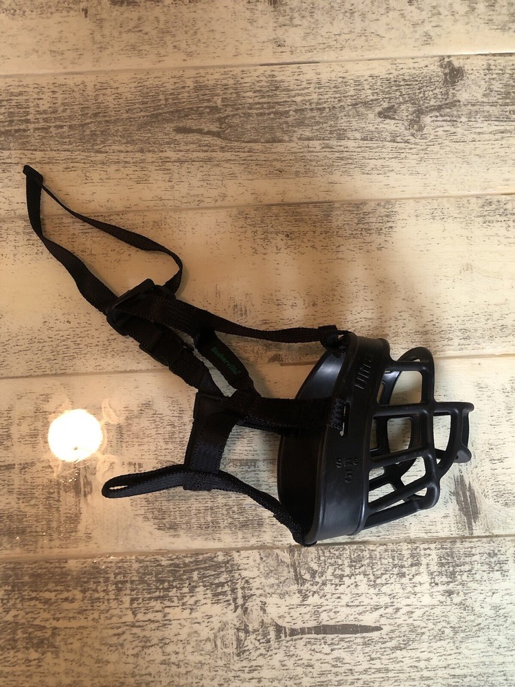 Baskerville Ultra Muzzle for Dogs, Size 5 - Black