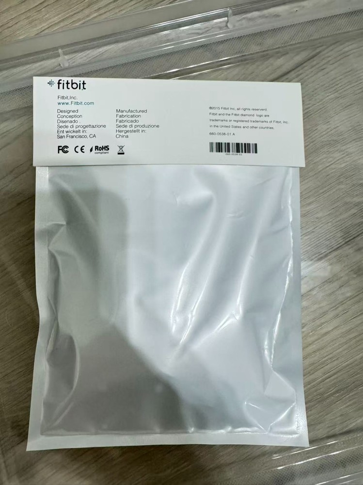 [TESTED] Fitbit Versa 3 - Data Cleared - GOLD [Grade A]