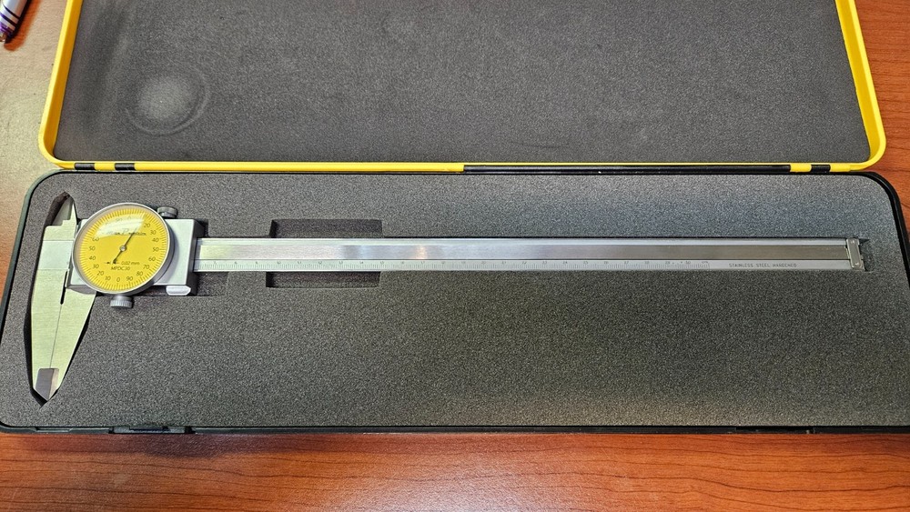 Max Precision Dial caliper 0-31 cm