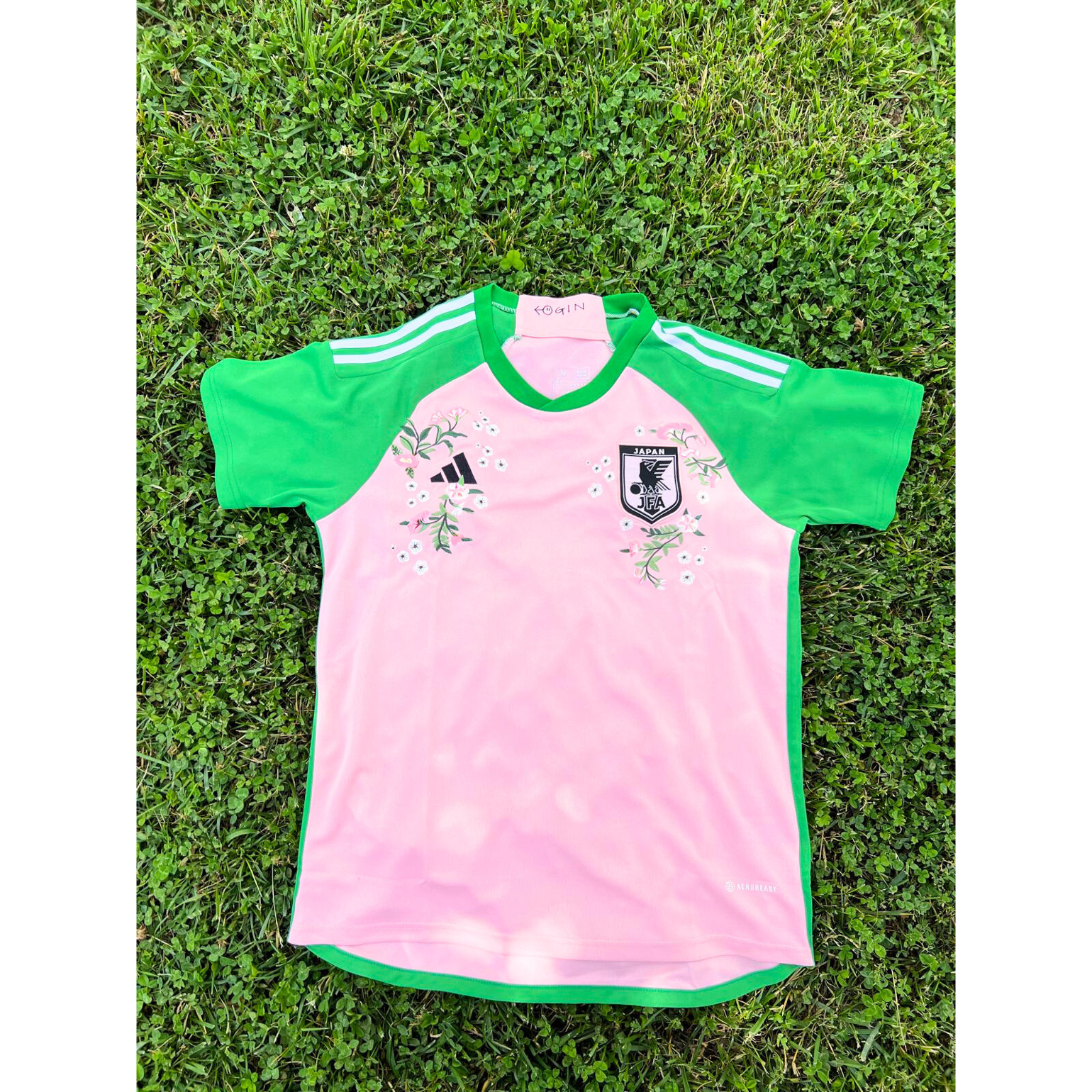 🌸⚽JAPAN X NIGO CUSTOM CHERRY BLOSSOM EMBROIDERY ADIDAS SOCCER JERSEY🌸⚽