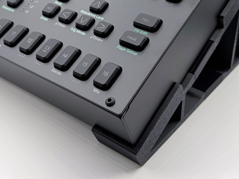 Elektron Tonverk Stand | Designed by PINE