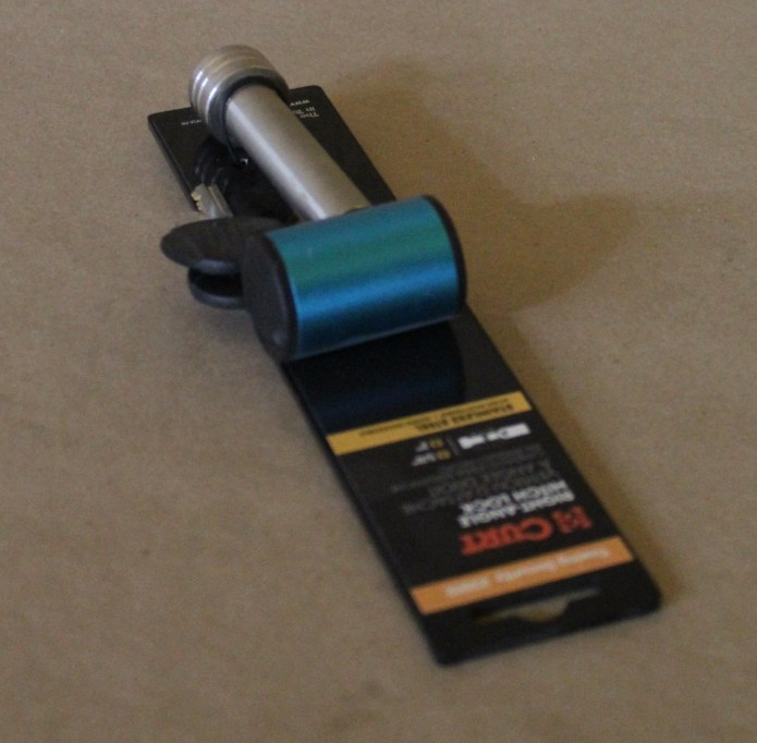 CURT 23502 RIGHT ANGLE HITCH LOCK