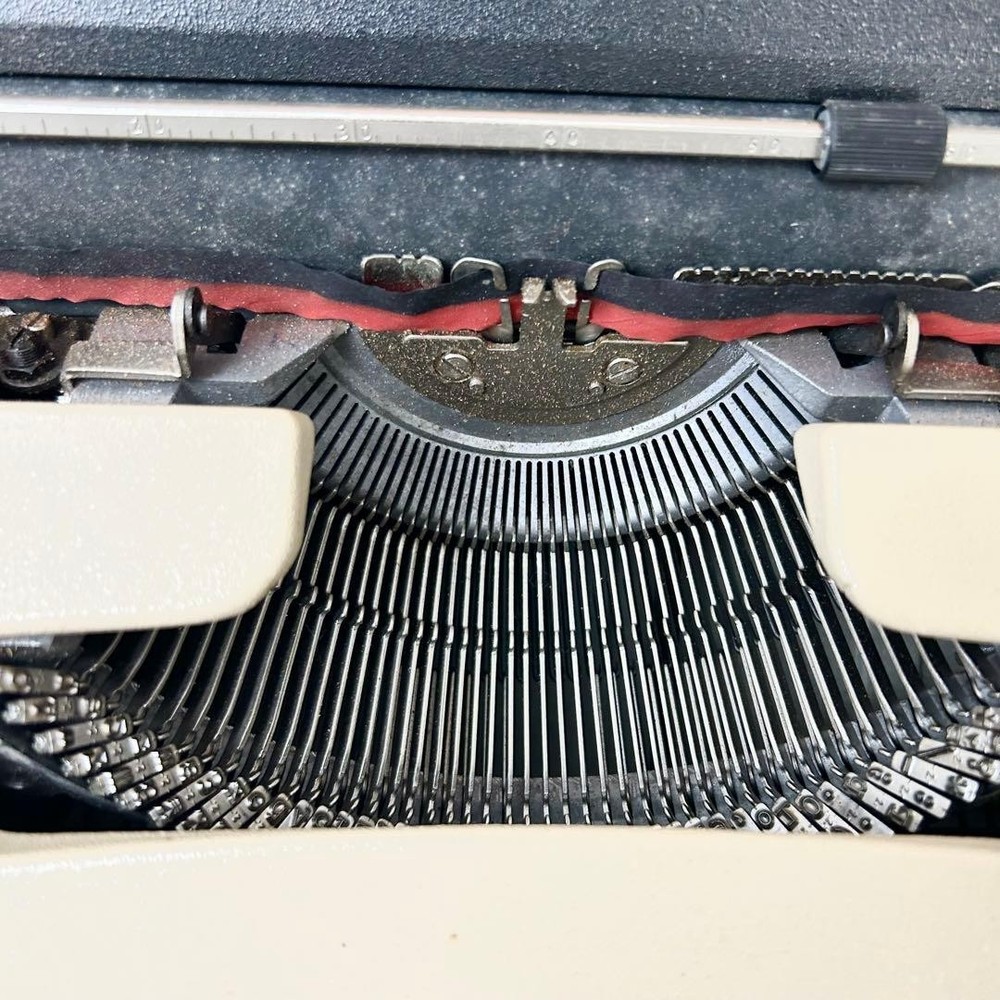 Gucci Olivetti typewriter Authentic
