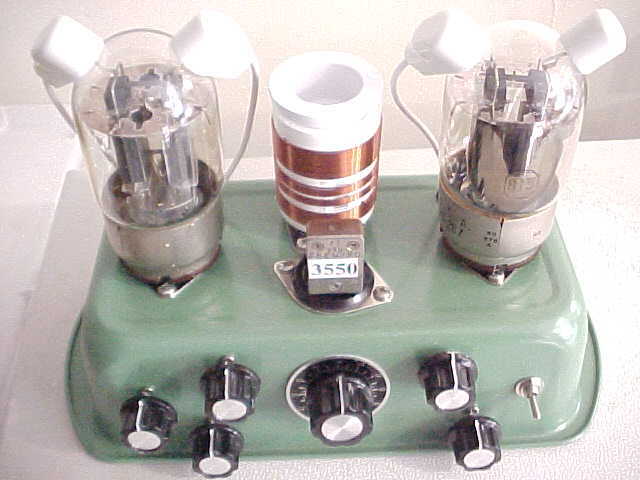 DUAL 815 SEND/RECEIVE CW TRANSMITTER & REGENERATIVE RECEIVER 80/40/30 METERS