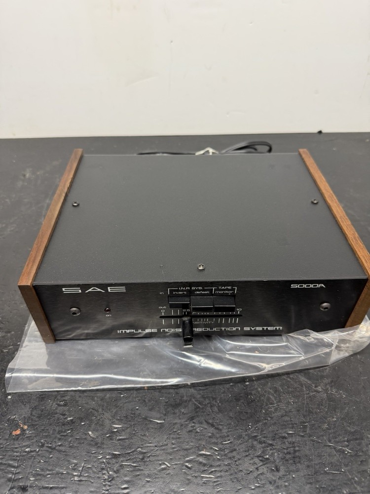 A++ SAE Model 5000A Impulse Noise Reduction System; Tested Working MINT!