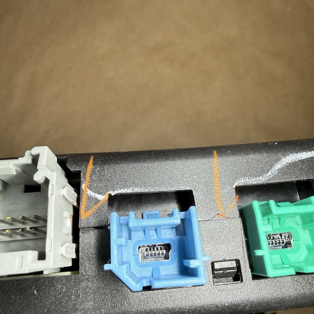 2014-2016 GM HUMAN MACHINE INTERFACE HMI MODULE OEM 23427516 23266007