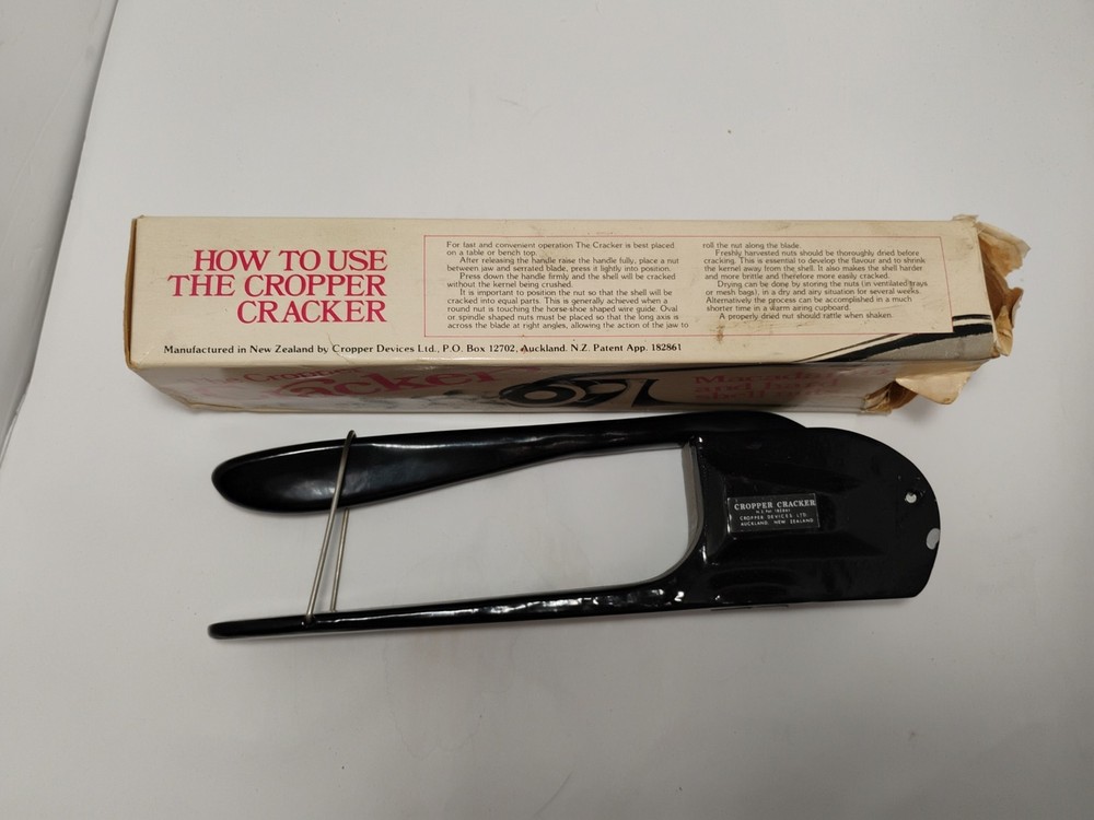 Vintage Cropper Cracker Nut Cracker Devices w/ Original Box