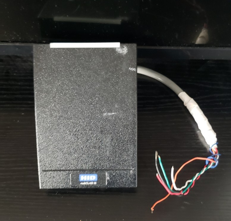 HID MultiClass SE Proximity Swipe Reader RP10E