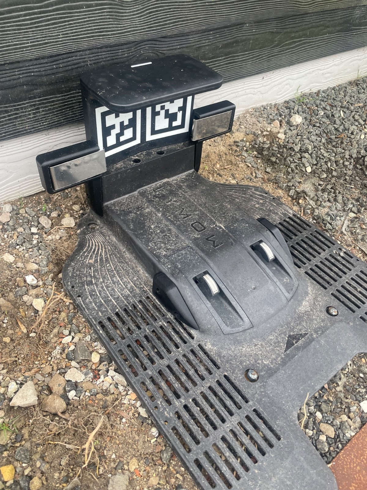 Lymow One Front Mounted Charging Kit for