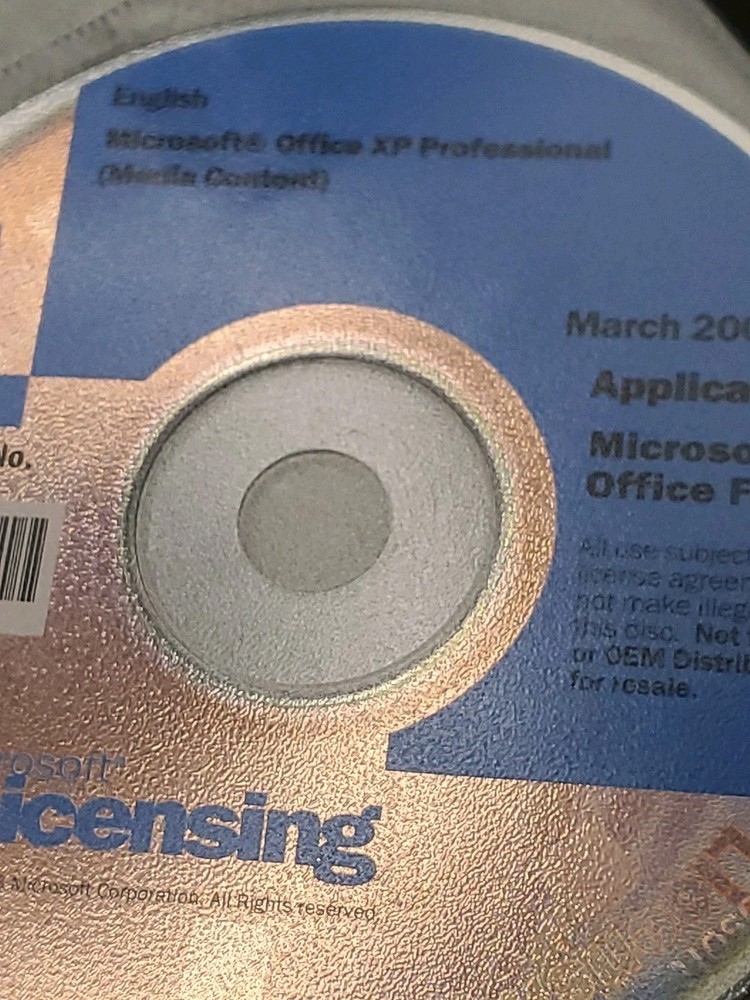 Microsoft Licensing March 2003 Office XP Professional PC Software
