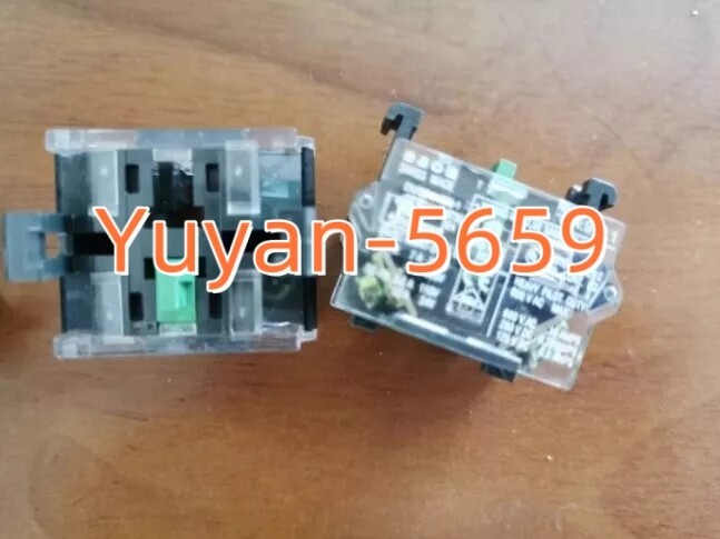 2  PCS  NEW  EAO 704.910.1   Emergency Stop Button #B2425U   CL