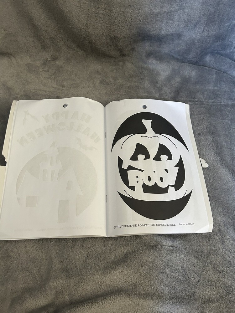 ULITMATE PUMPKIN CARVING KIT