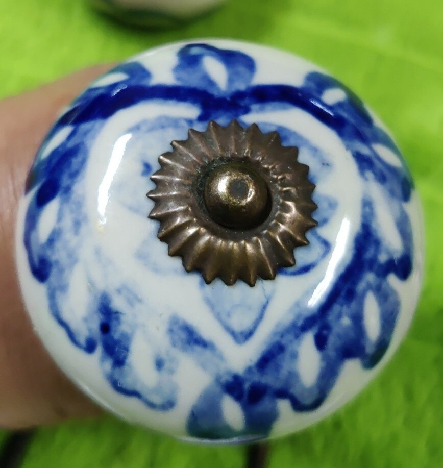 8 Vintage Drawer Knobs Pulls Ceramic Cobalt Blue White Floral