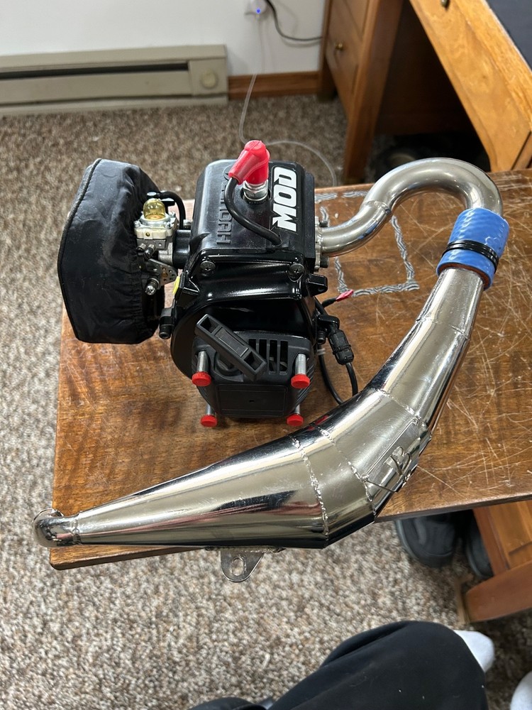 ZENOAH G320RC 32CC ENGINE WITH BARTOLONE MOD TOPEND AND BARTOLONE TUNED PIPE