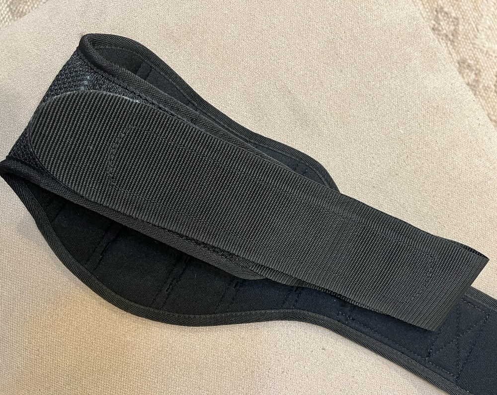Nike Structured Weight Lifting Training Belt 2.0 Sz Medium 32-35 Black Volt EUC