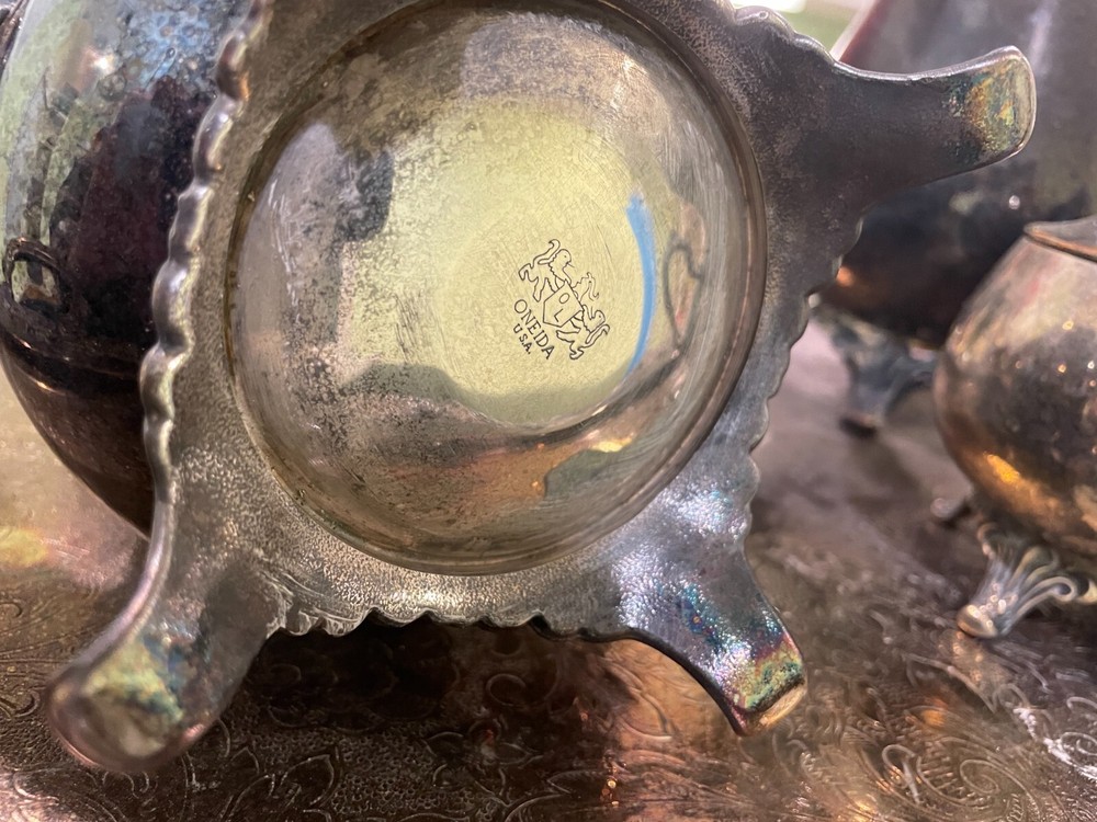 Oneida Silverplate Tea Service 5 Piece Set