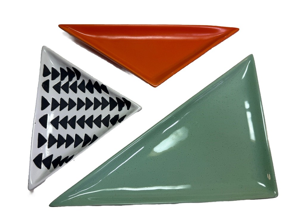 Threshold Stoneware 3-Piece Retro Triangular Serving Set