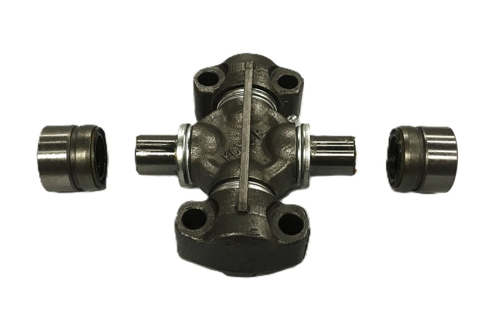 Total Source Universal Joint LP650-1681 NOS