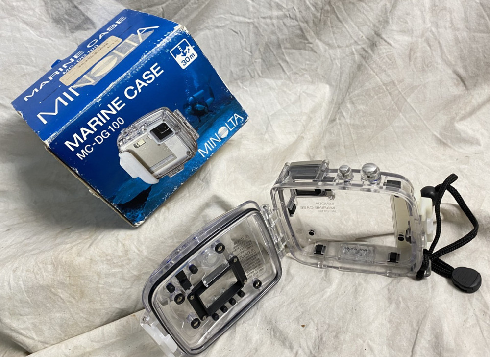 **NOS**Minolta MC-DG100 Marine Camera Case G268