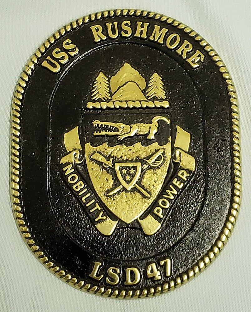 SOLID BRASS US NAVY USS RUSHMOORE LSD-47 SHIPS CREST INSIGNIA PLAQUE