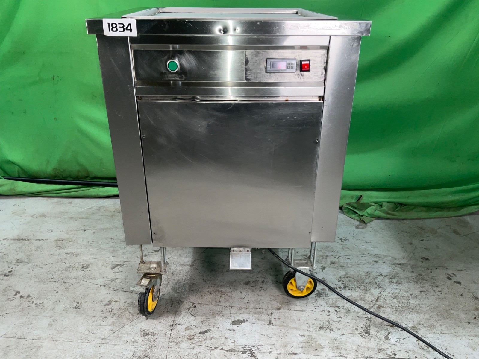 Commercial 21"X21'' Square Pan Fry Ice Cream Roll Machine, Custom Casters 1834