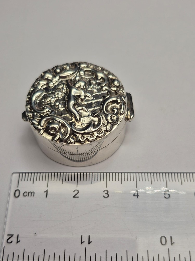 Sterling Silver Pill Box, Fine Example, Highly Decorative, Cherub Design