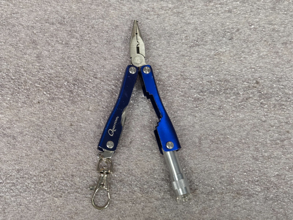 QUARROW MULTI TOOL KNIFE - BLUE