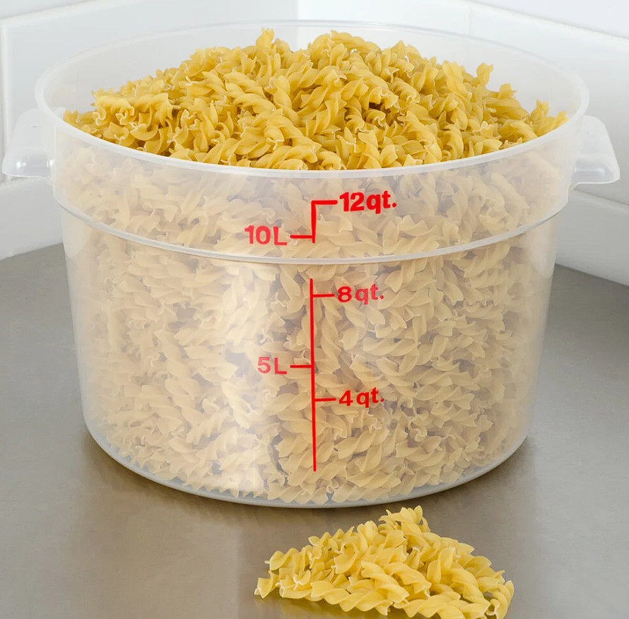 Cambro RFSCW12135 Round Storage Container Translucent 12 Quart NSF